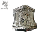 Bạc nhựa trang trí Decoratin, Bộ trang trí tang lễ Of A Casket Christ Model